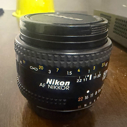 Nikon nikkor 50mm 1 8 - af,