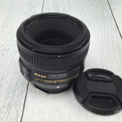 Nikon nikkor 50mm 8 - 50mm, f1.8