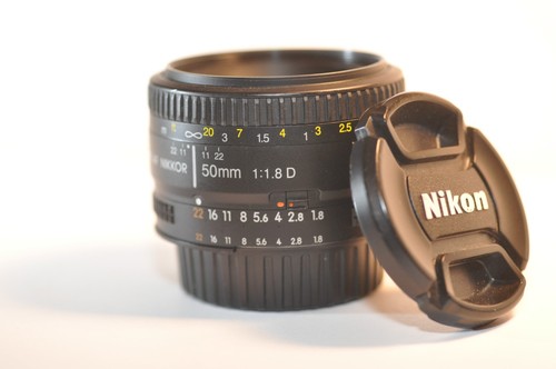 Nikon nikkor 50mm 1 - 50mm, f/1.8