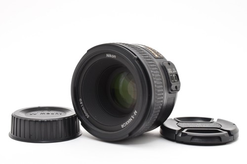Almost mint nikon s nikkor - [almost, af-s